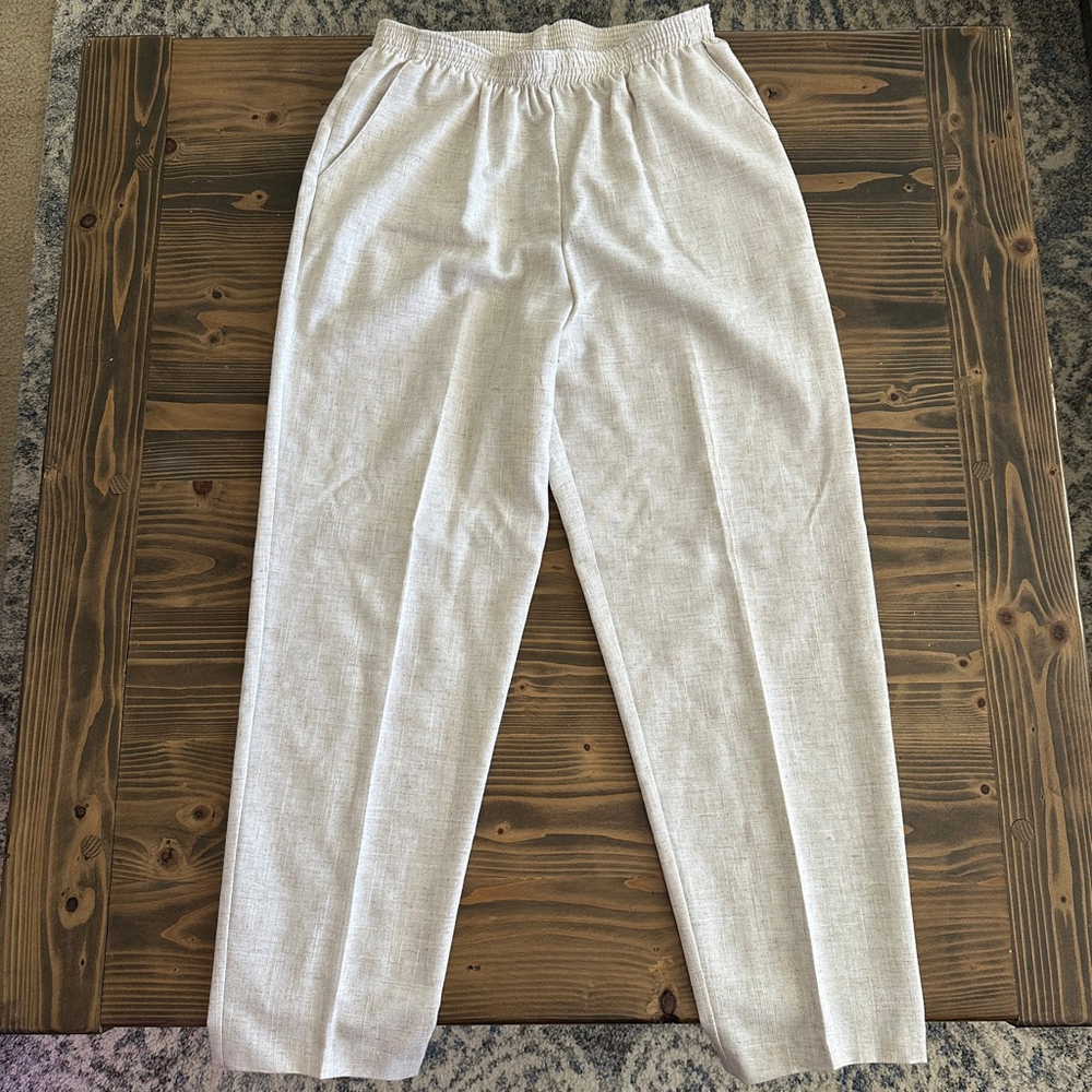 Women’s BRIGGS New York Beige Linen Blend Trousers Size 14